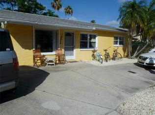 18049 2nd St E, Redington Shores, FL 33708