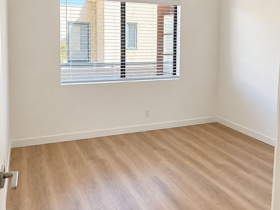 3rd image of 3544 Indiana St APT 8