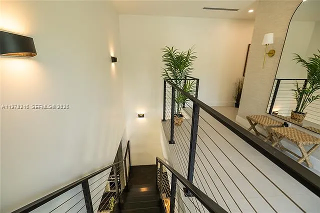 8850 NE 8th Ct — Photo 17