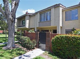 1009 W Lamark Ln, Anaheim, CA 92802