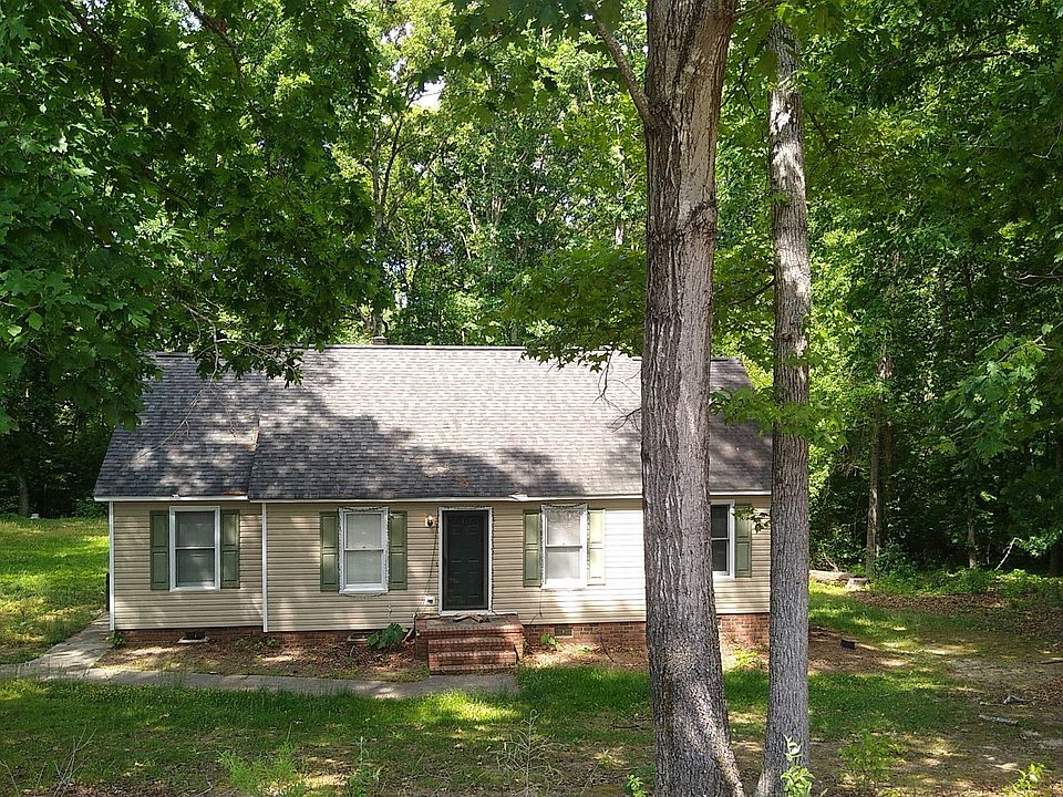 1st image of 414 Dogwood Dr