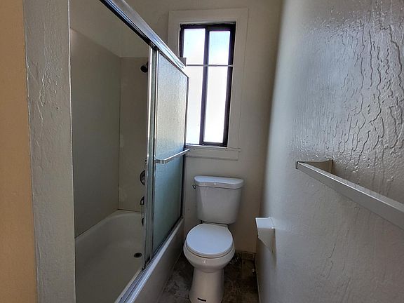 5th image of 1345 Taylor St
