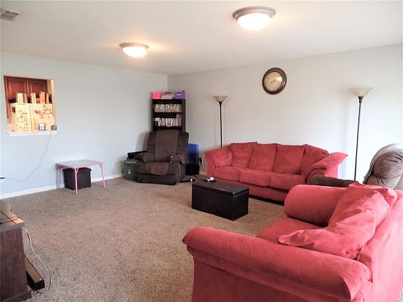 3rd image of 2323 Jodi Ln