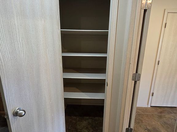 5th image of 104 E Carthage Ave #2