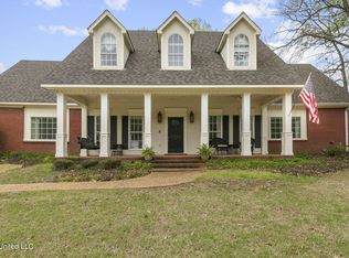 573 Arbor Dr, Madison, MS 39110