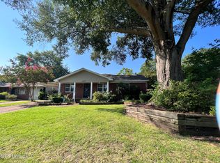 1877 Mississippi Valley Blvd, Southaven, MS 38671