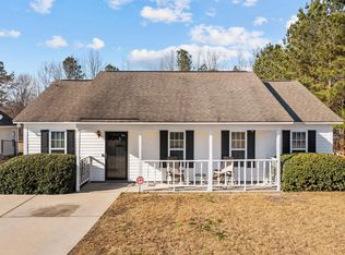 203 Deebeau Ln, Selma, NC 27576