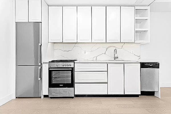 1st image of 557 4th Ave #702