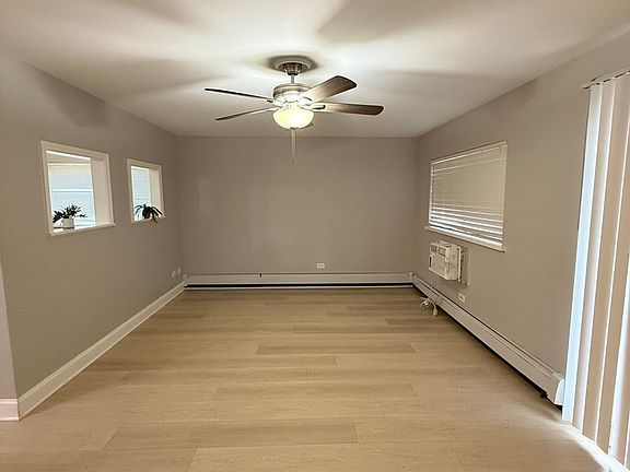 3rd image of 706 Marilyn Ave APT 105