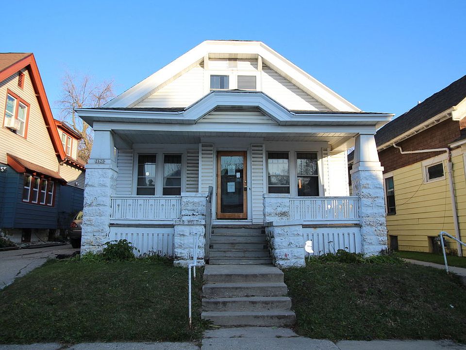 1st image of 2620 N Hubbard St