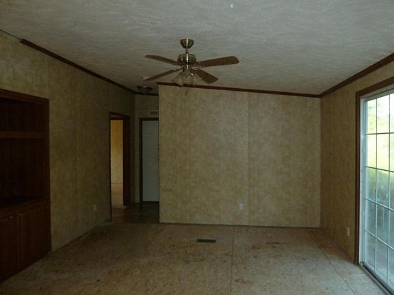 5th image of 7726 Reserve Ln