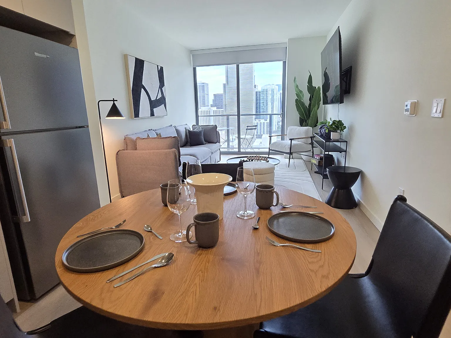 1 bed, 580 sqft, $2,550 — Photo 1
