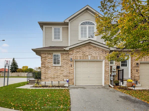 430 Mapleview Dr E #1, Barrie, ON L4N 0R9