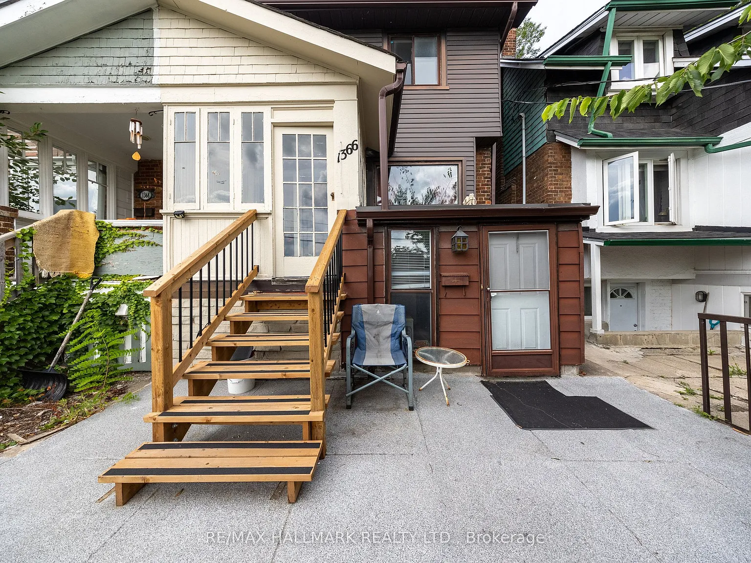 2 bed, $1,800 — Photo 2