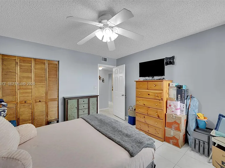 7250 Fairfax Dr #302 — Photo 13