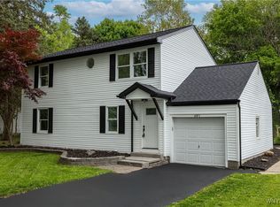 4387 Barton Rd, Clarence, NY 14031