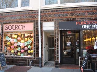 84 Nassau St APT 3C, Princeton, NJ 08542