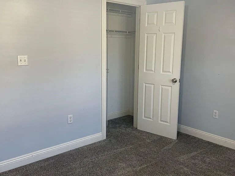 18 Clear Springs Ct — Photo 13