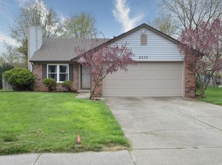 8230 Rob Ln, Indianapolis, IN 46237