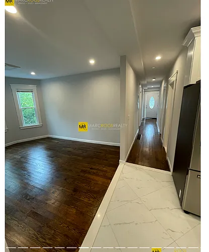 31-33 Raymond Ave Photo 1