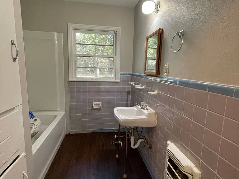 2613 Euclid Ave — Photo 10