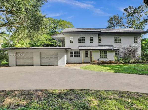 11625 Griffing Blvd, Biscayne Park, FL 33161