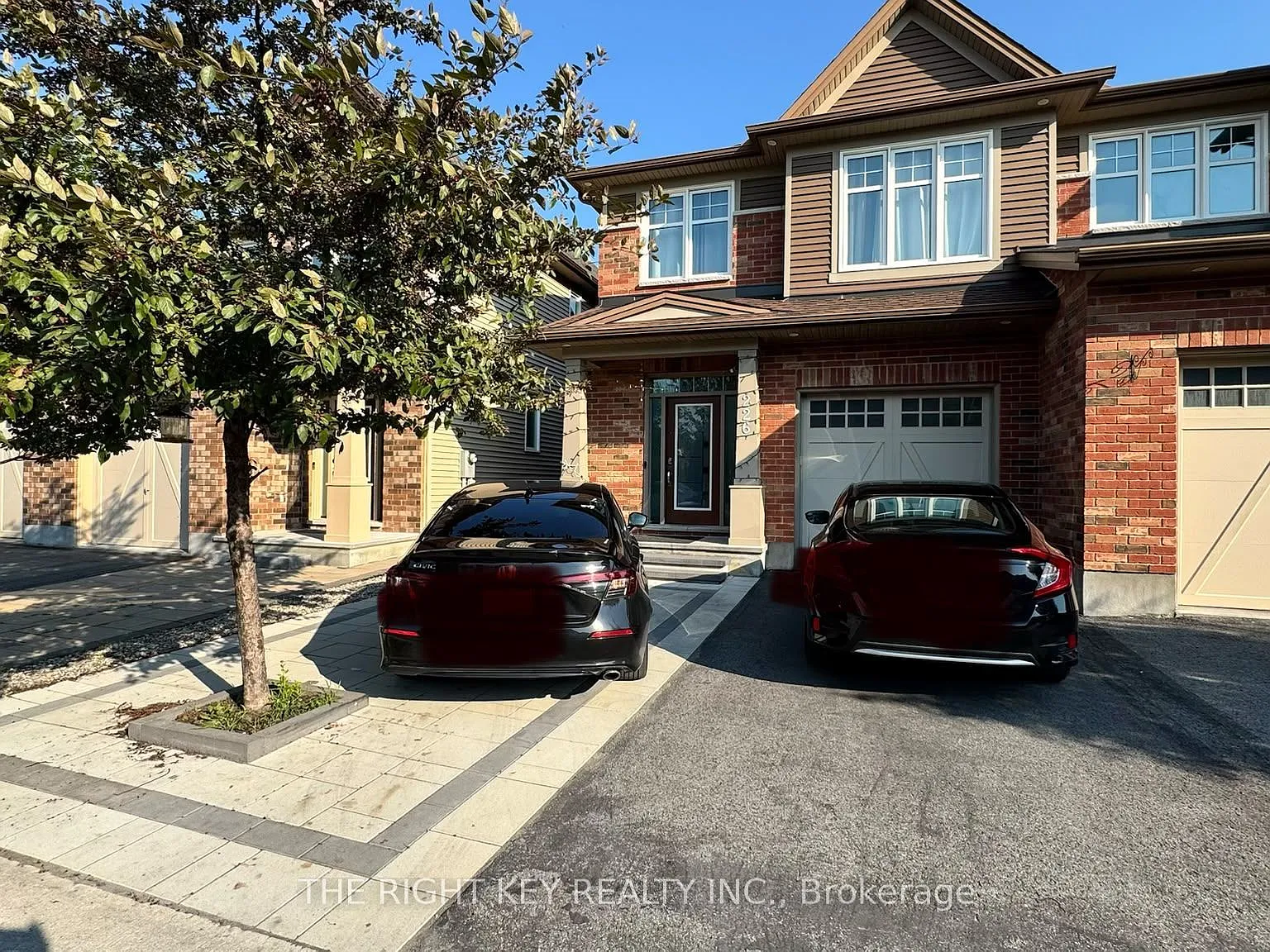 4 bed, $3,000 — Photo 1