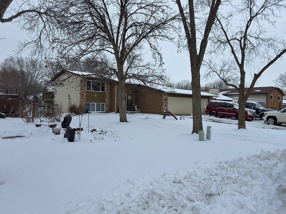 2nd image of 1446 120th Ave NW