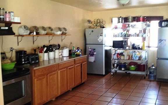 5th image of 604 Reservoir St