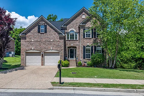 1204 Beech Hollow Dr Photo 1