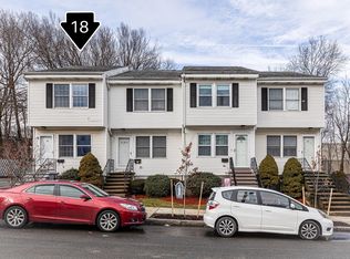 18 Gillooly Rd #18, Chelsea, MA 02150
