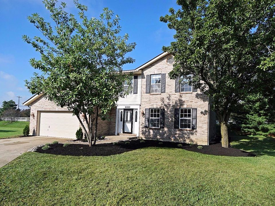 1st image of 6882 Foxfield Dr