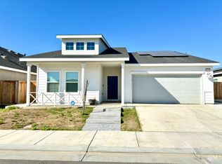 9618 Maple Terrace Ln, Shafter, CA 93263