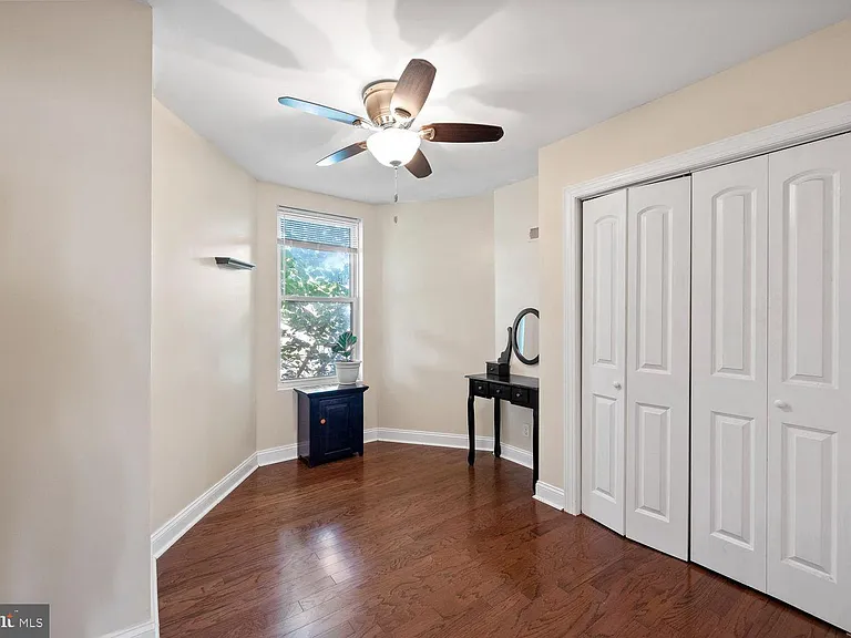 5215 Chancellor St — Photo 20