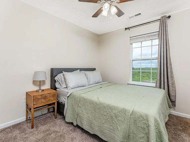 199 Birds Eye View Dr — Photo 16