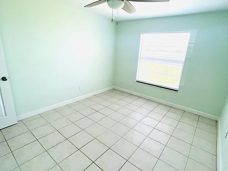 2563 Gary Cir — Photo 13