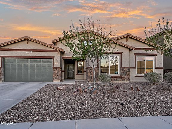 3rd image of 11850 N Silverscape Dr
