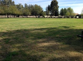 17816 E Brooks Farms Rd, Gilbert, AZ 85298