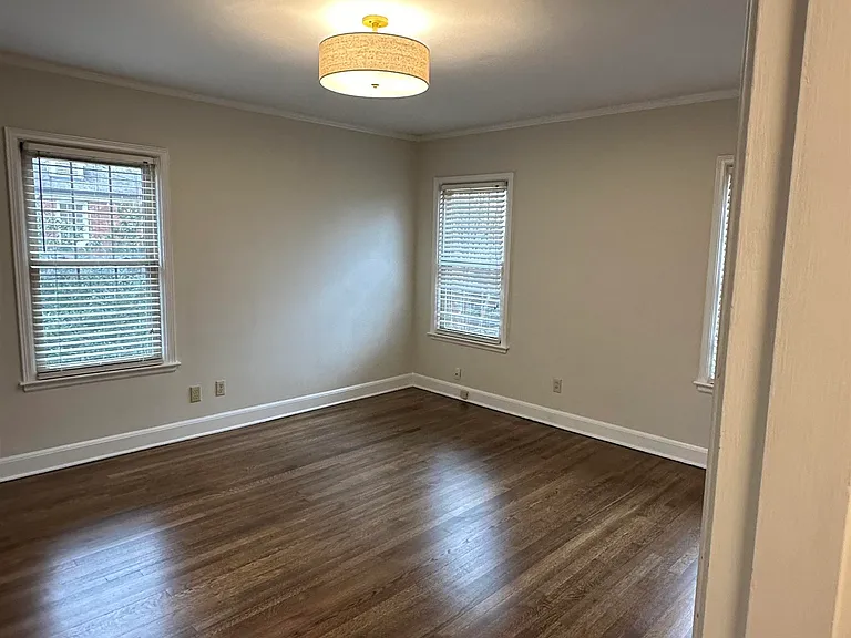 2906 Tishomingo Ln — Photo 15