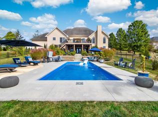 140 Raccoon Ravine Ct, Johnstown, OH 43031