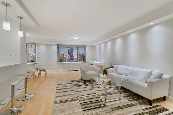 Sold by Compass | media 25