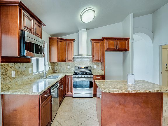 5th image of 1080 W Todd Dr