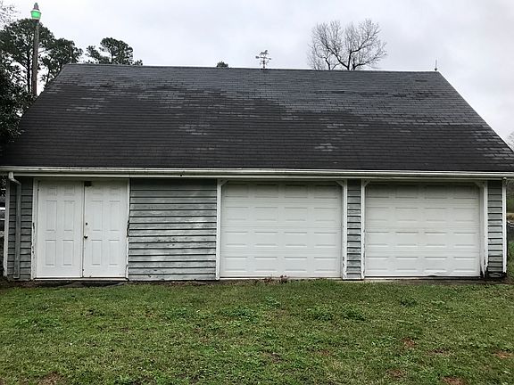 2 Car Detached Garage 25x40 