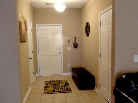 2nd image of 475 Canyon Oak Loop