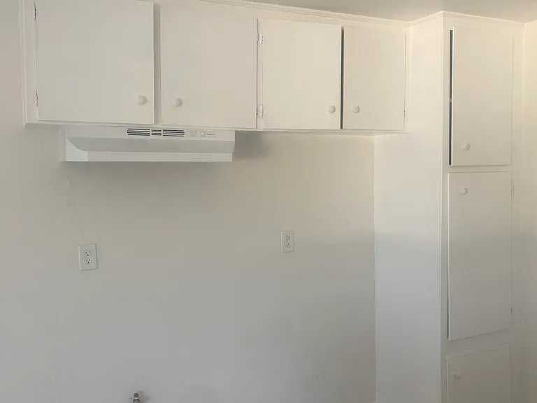 2460 Angela St #4 — Photo 11
