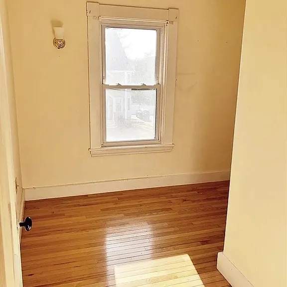 308 Belmont St #2 — Photo 11