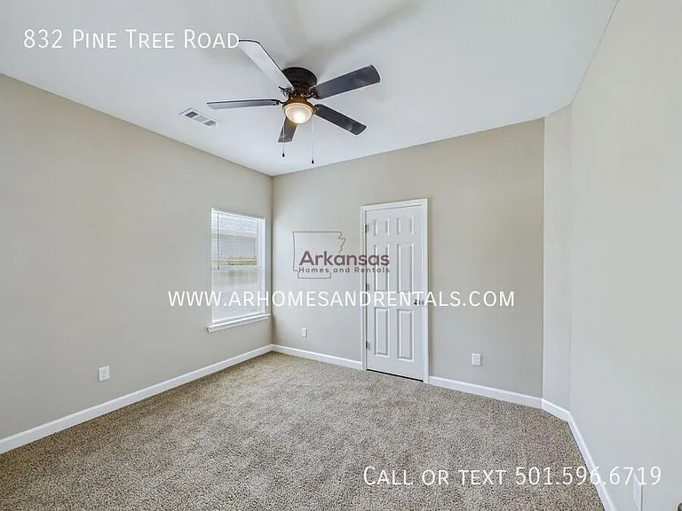 832 Pine Tree Rd — Photo 12