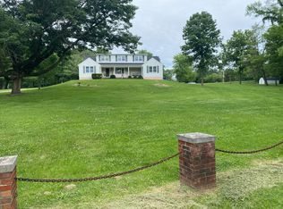 1662 Smizer Mill Rd, Fenton, MO 63026