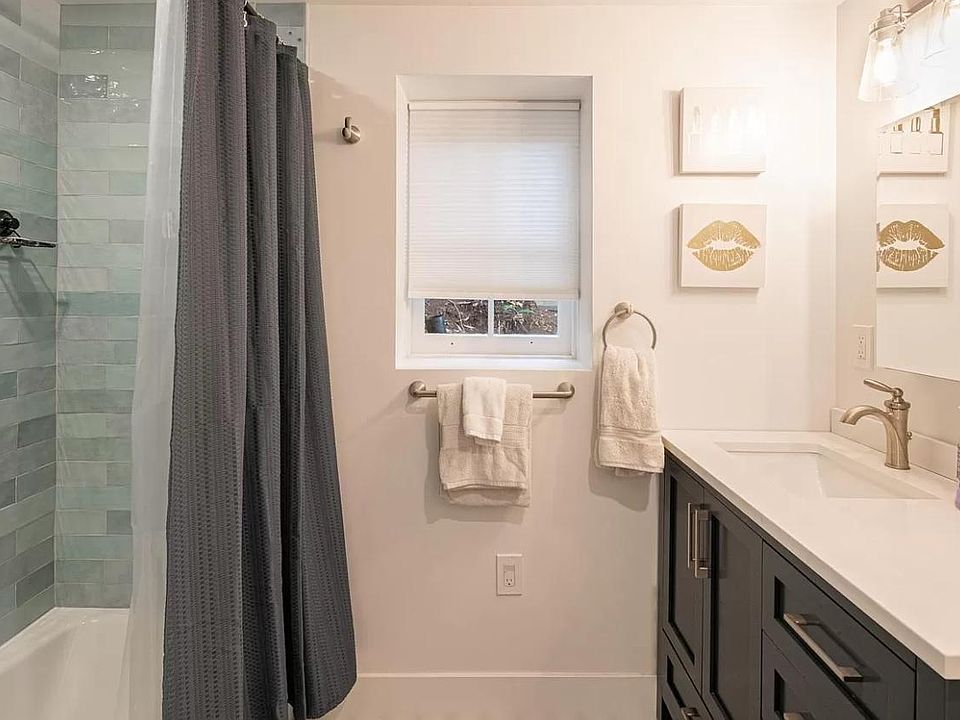 2nd image of 1700 Florida Ave #100