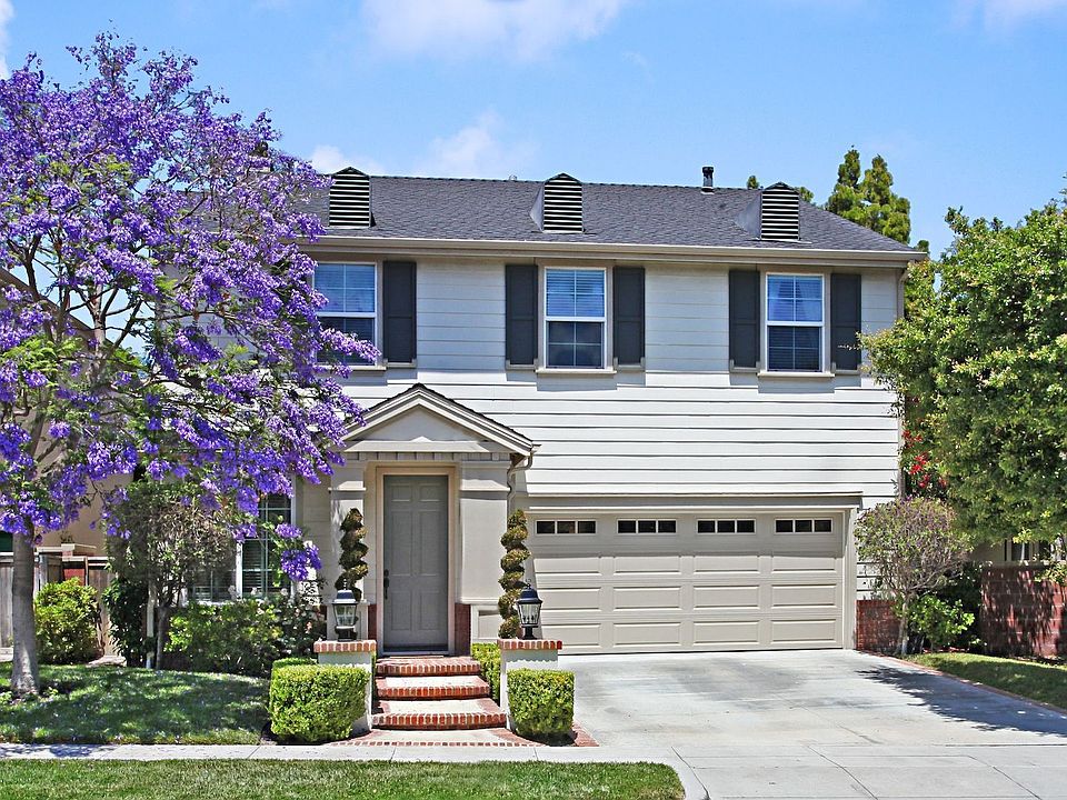 Beautiful FOUR bedroom home